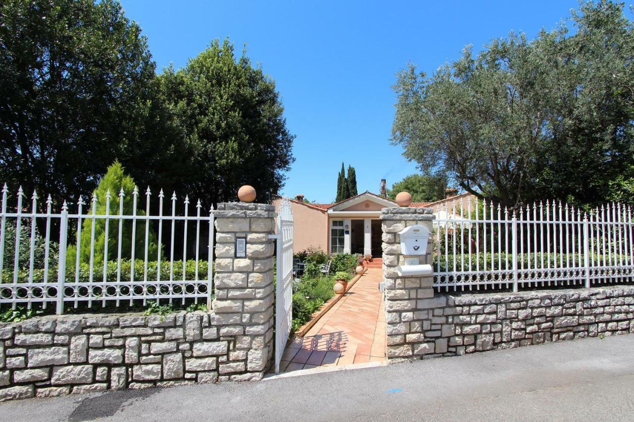 Apartments Villa Lucu Rovinj Exterior photo
